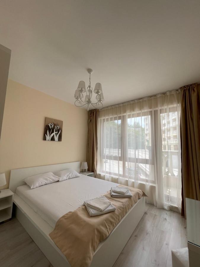 Deluxe Apartment Varna South Bay Beach Residence Bagian luar foto