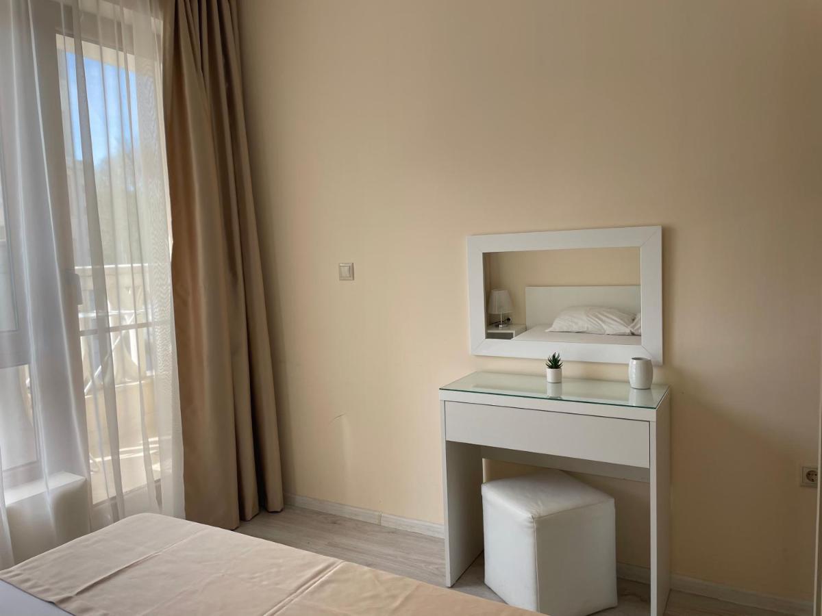 Deluxe Apartment Varna South Bay Beach Residence Bagian luar foto