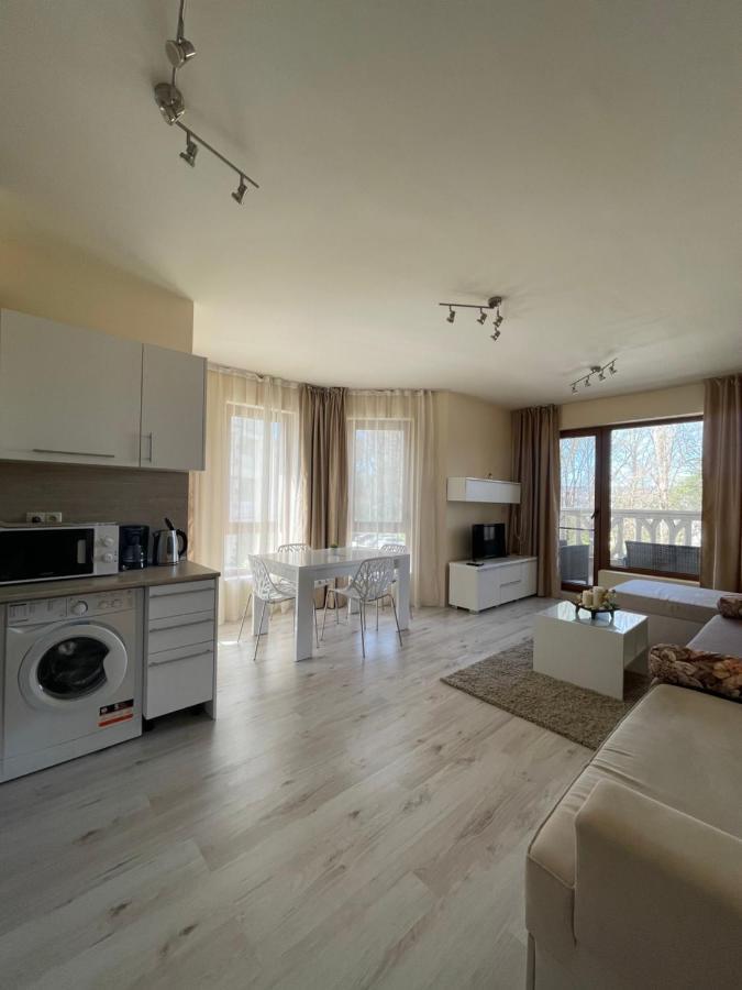 Deluxe Apartment Varna South Bay Beach Residence Bagian luar foto